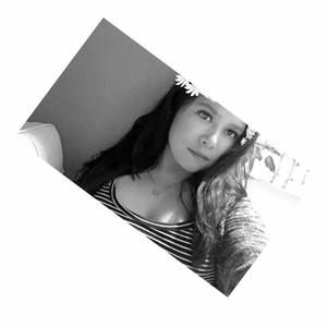 Meet your Posher, Esther