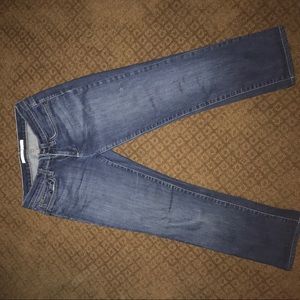 Medium washed jeans