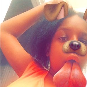 Meet your Posher, Kenthea