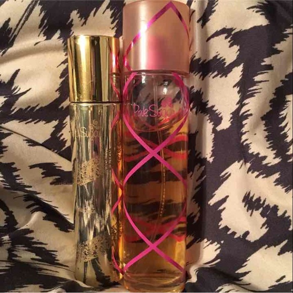 Pink sugar and gold sugar - Picture 1 of 2
