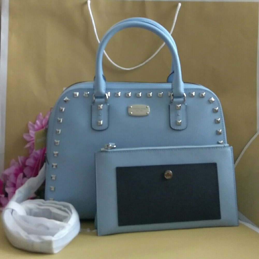 SALE 💰 Michael kors crossbody purse /wristlet
