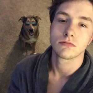 Meet your Posher, Zach