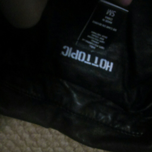 Hot Topic leather jacket - Picture 2 of 2