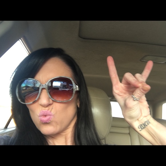 Meet your Posher, Biranda - Picture 2 of 5