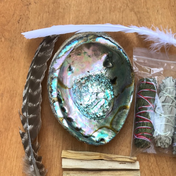 Sacred Smudge Kit. Handmade by Canyon Crystals - Picture 3 of 6