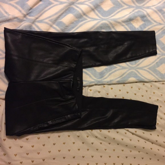 ZARA - Picture 3 of 3