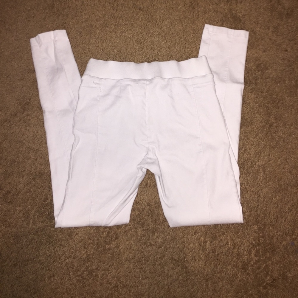 White pants - Picture 2 of 3