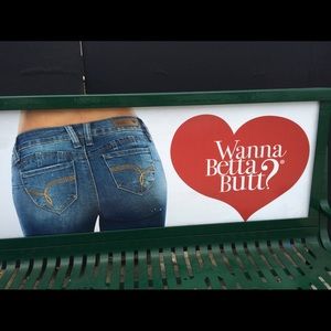 Meet your Posher, Cara