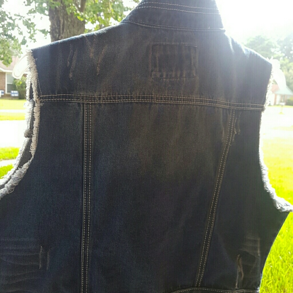 Jean jacket - Picture 2 of 2