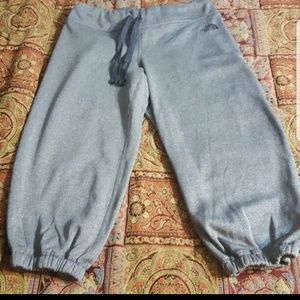 The north face sports knee length pant