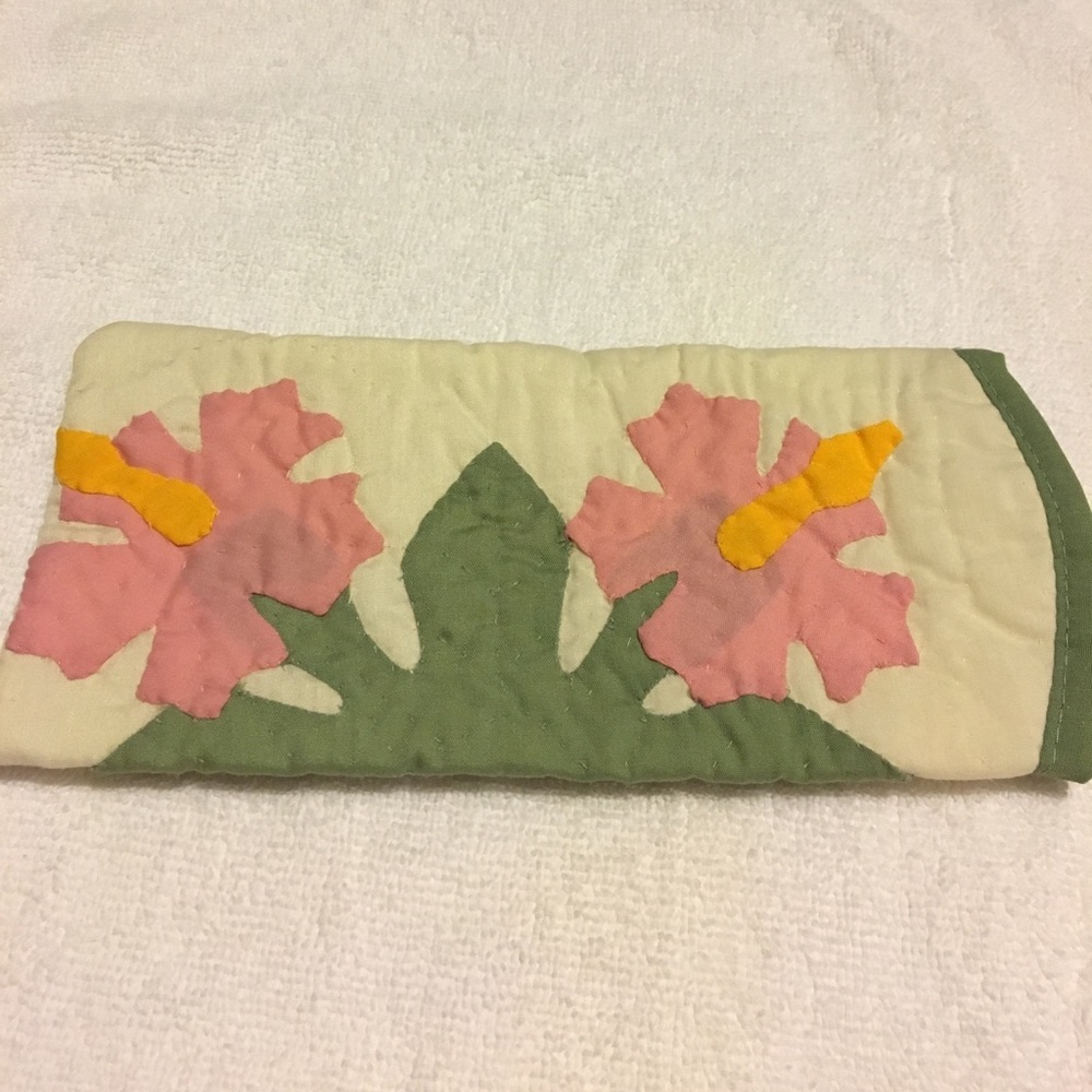 (Handmade) Hawaiian Quilt Glasses Holder