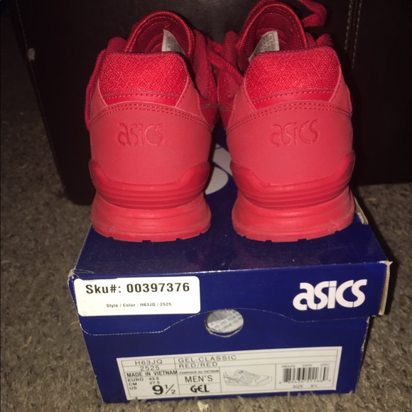 Asics - Picture 3 of 4