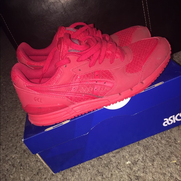 Asics - Picture 4 of 4