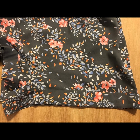 Cutest Romper with pockets! - Picture 7 of 8