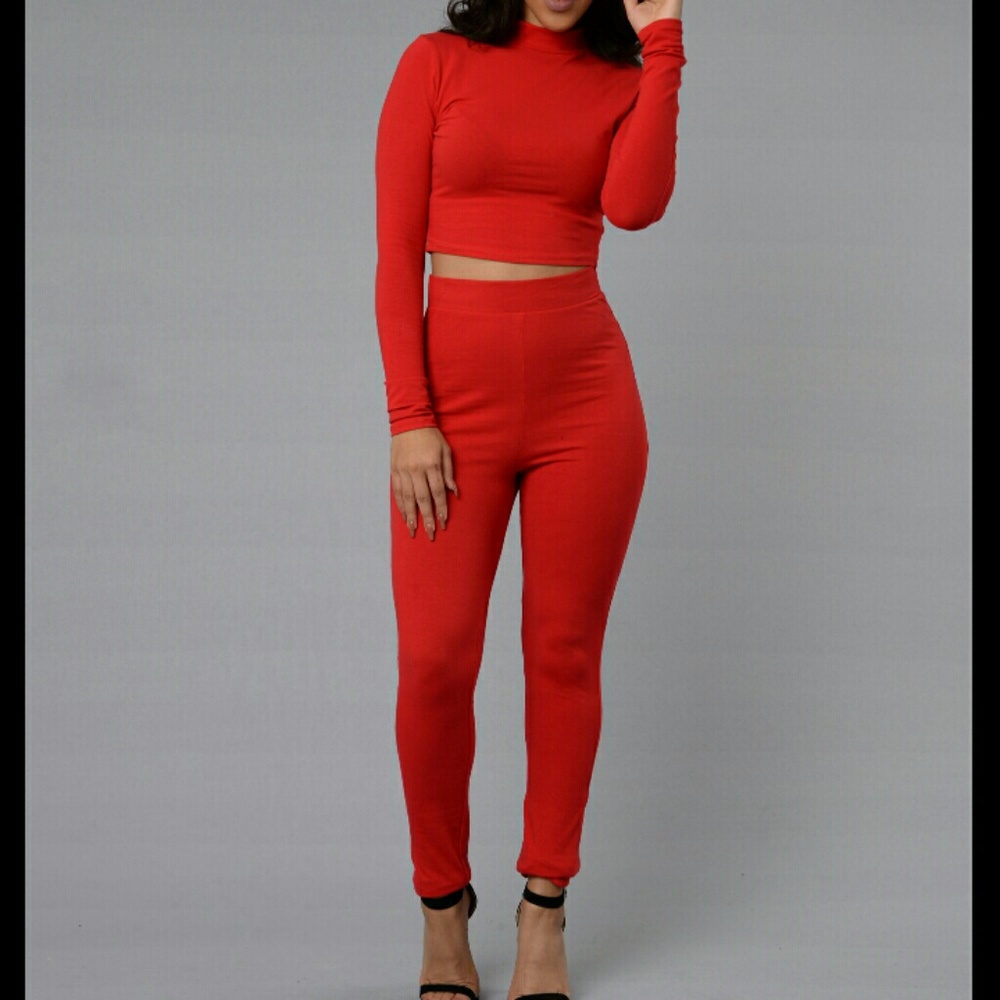Sold on m er c. New Fashion Nova set - Picture 4 of 4
