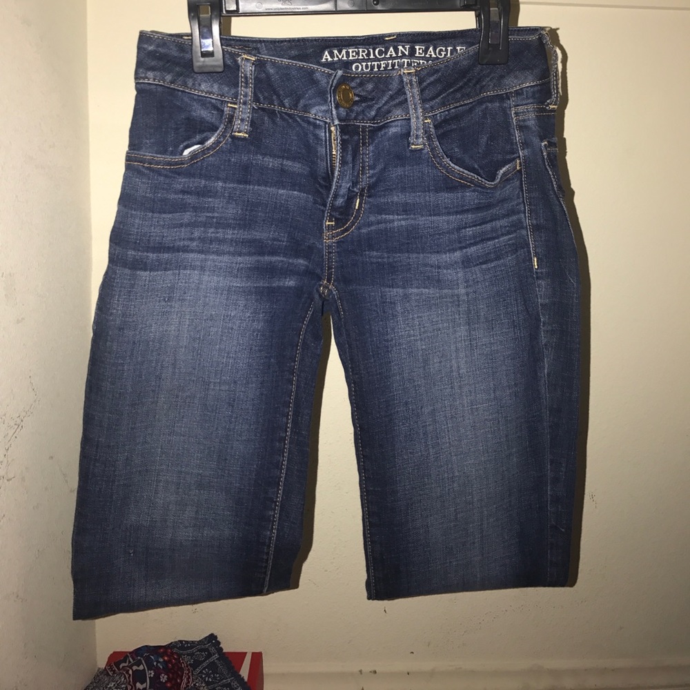 AMERICAN EAGLE OUTFITTERS JEANS