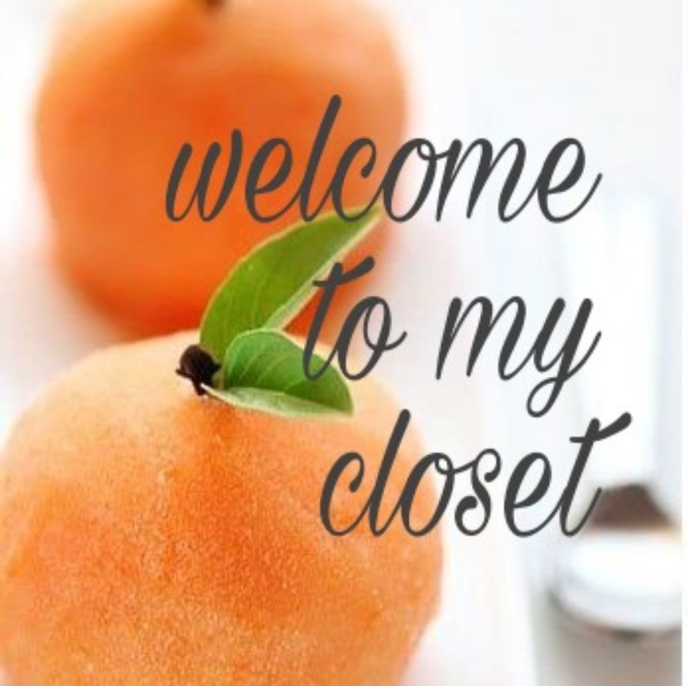WELCOME TO MY CLOSET!