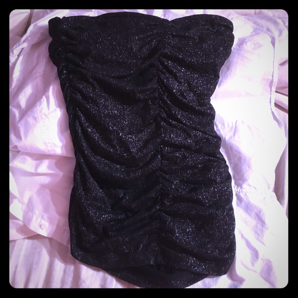 Black sparkle top