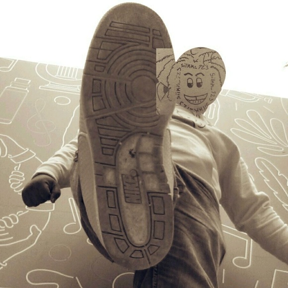 Meet your Posher, Philip - Picture 1 of 1