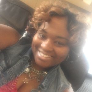 Meet your Posher, Sheneitha