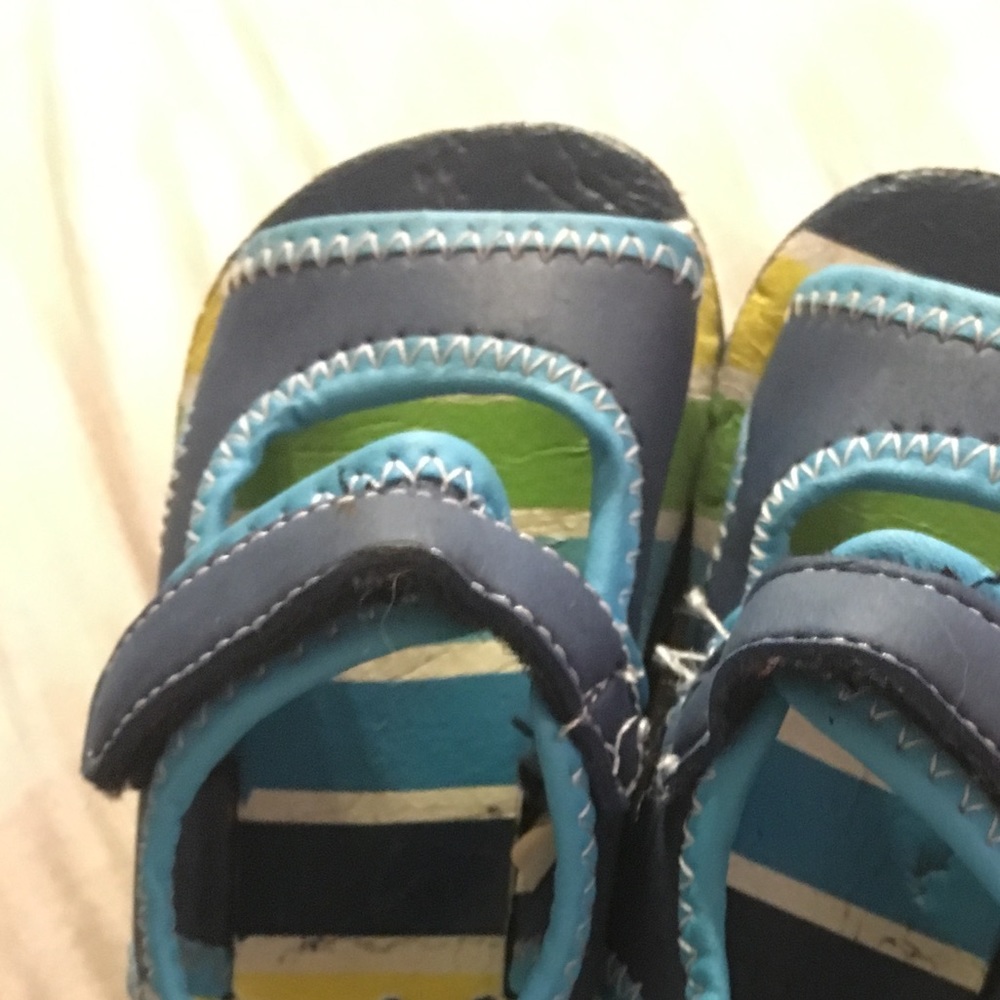 Free Garanimals Toddler water shoes Size 5