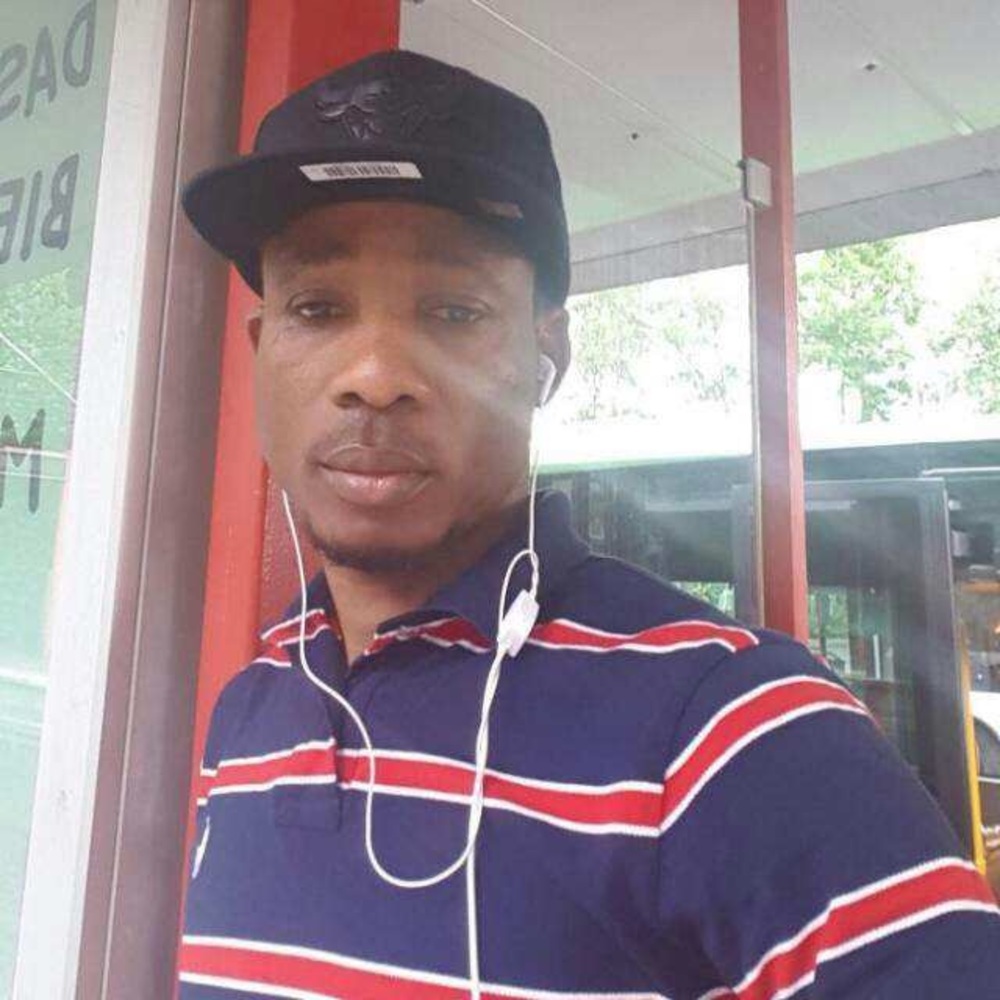 Meet your Posher, Ousmane
