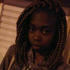 Meet your Posher, Kay