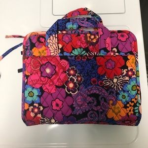 Vera Bradley hanging organizer