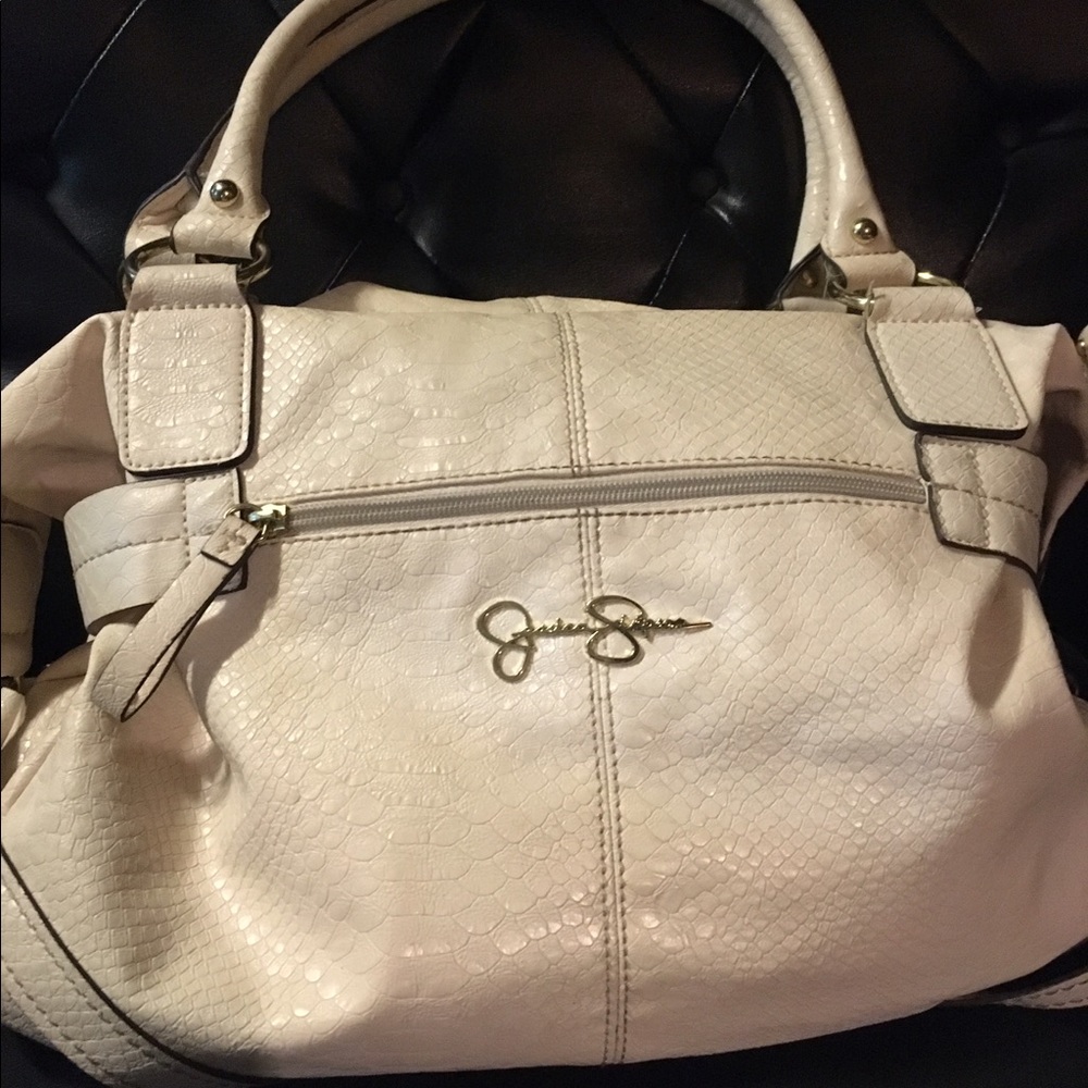 Jessica Simpson purse