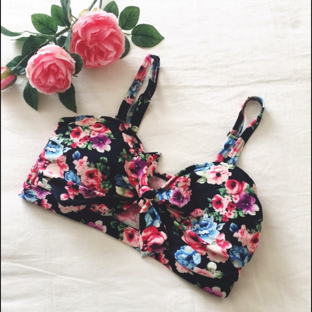 Floral Forever 21 Plus Size Swim Top