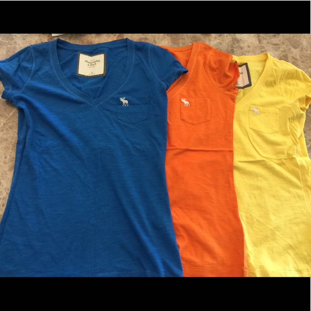 Abercrombie t shirt bundle.