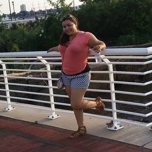 Meet your Posher, Hazell