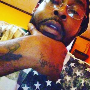 Meet your Posher, Adrian