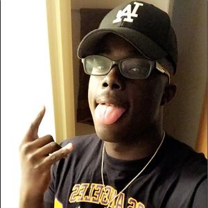 Meet your Posher, Donovan