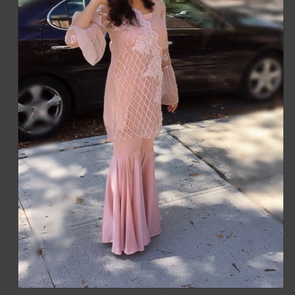 S-M - Picture 3 of 4