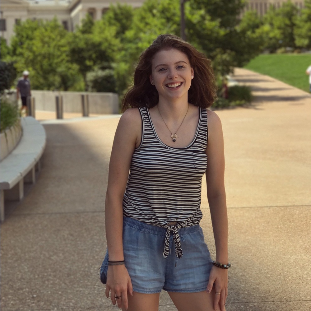 Meet your Posher, Megan