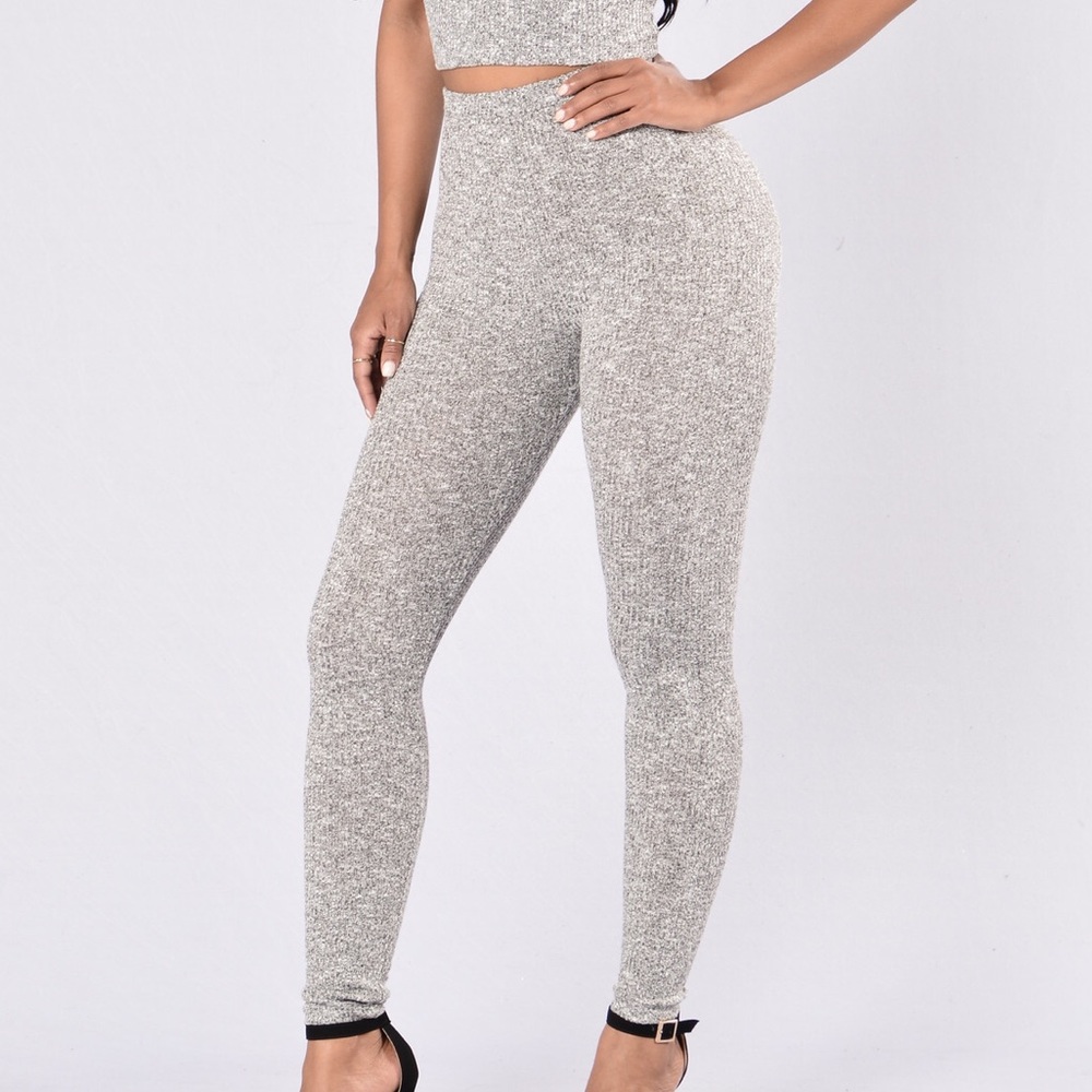 "Kick Back" leggings