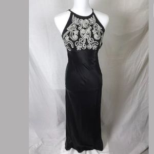 Zam Zam full length black/silver formal dress. 3/4
