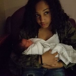 Meet your Posher, Caprice