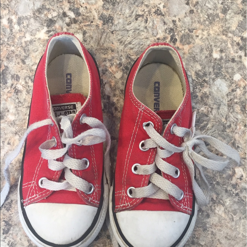 Converse toddler size 8