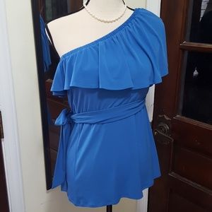 Stunning Laundry one shoudler top! Nwot