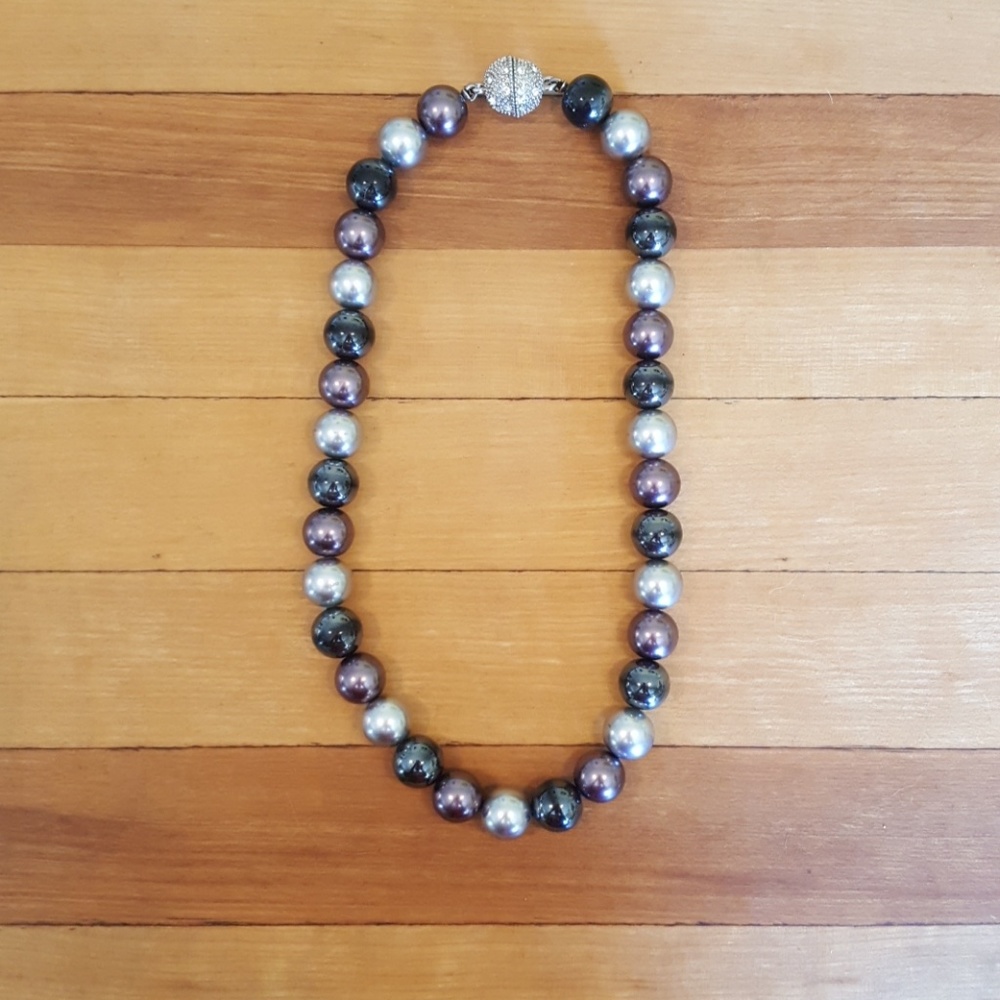 "First Lady" necklace