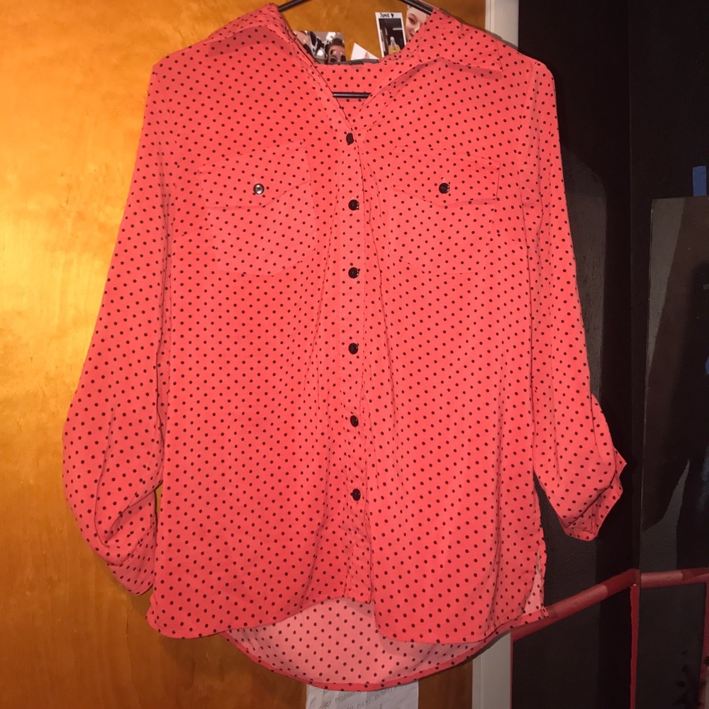 Cute button up shirt