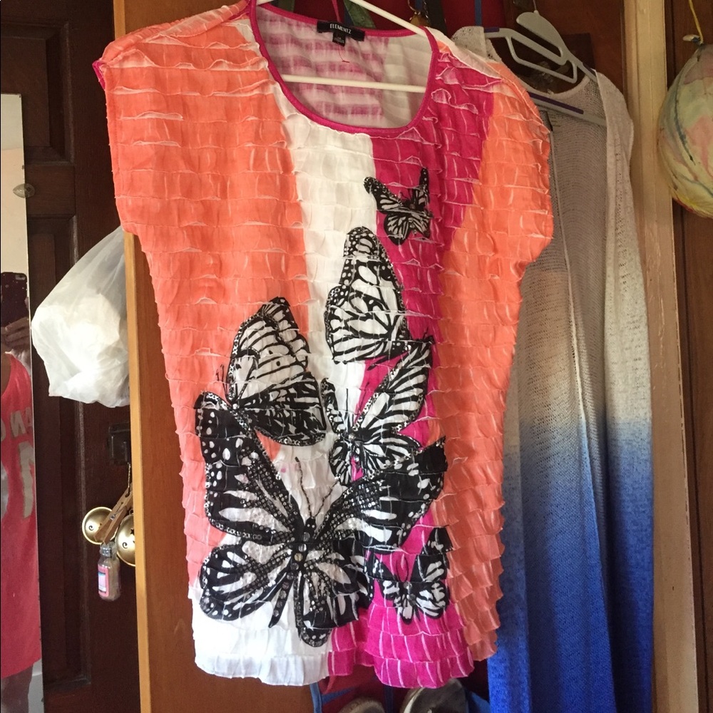 Woman's Blouse