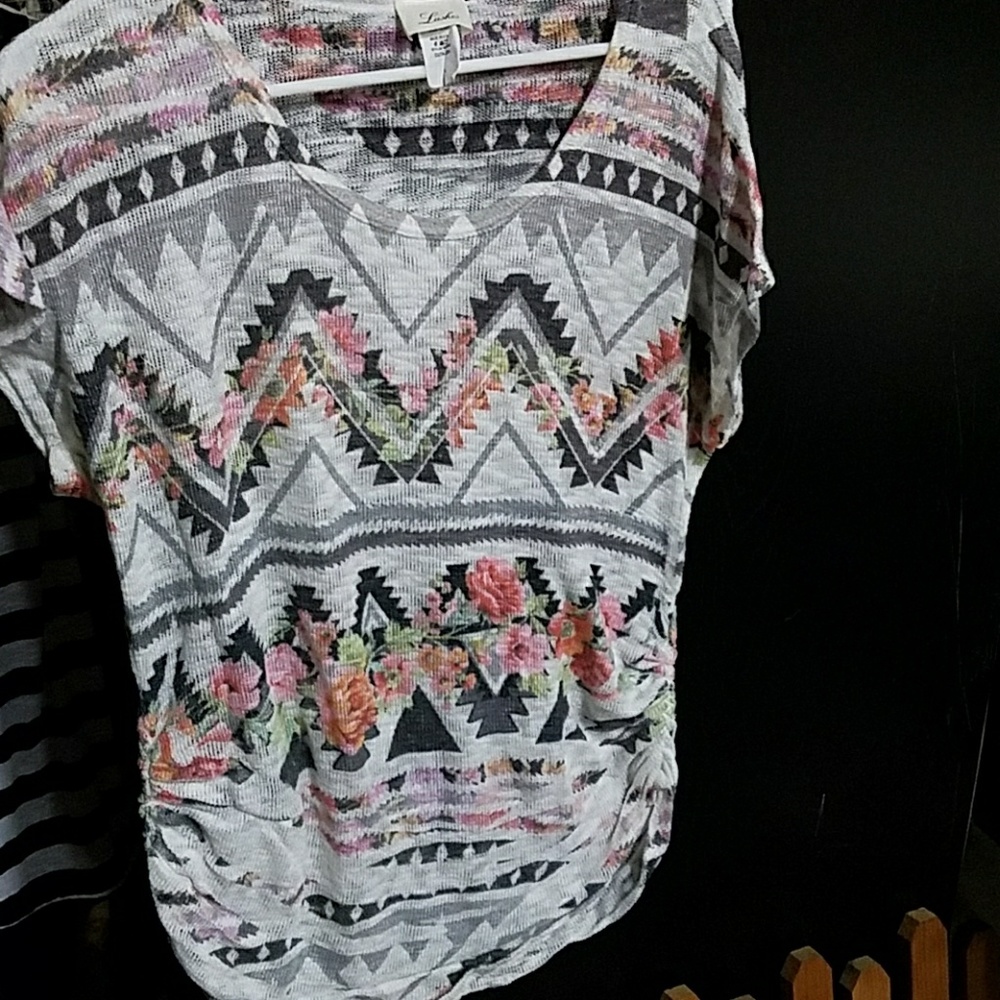 Cute top