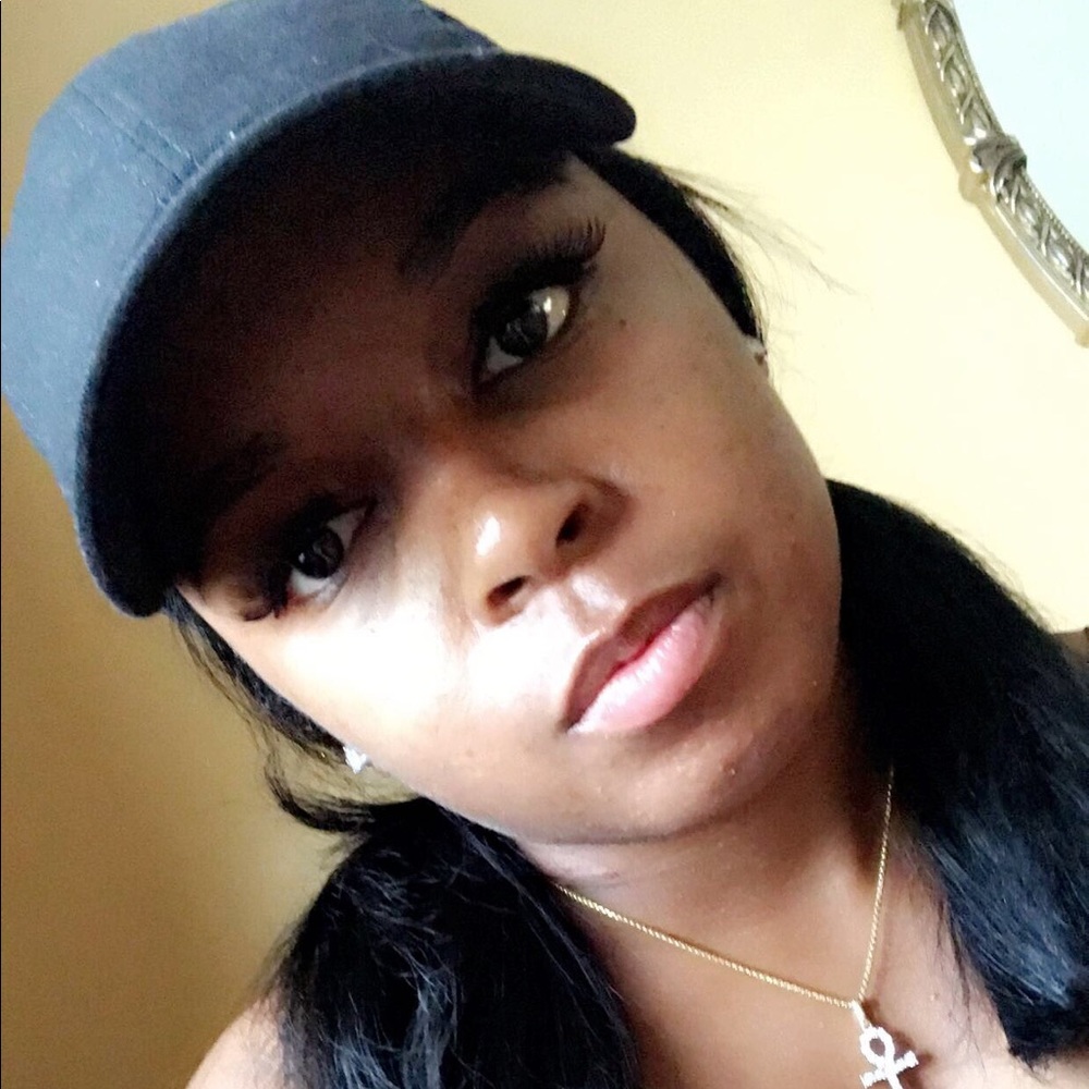 Meet your Posher, Kennedy