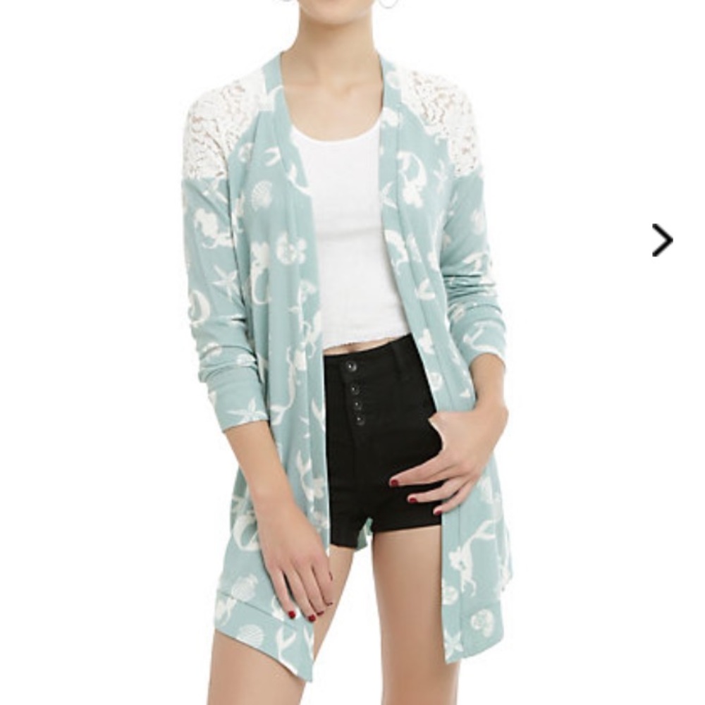 Hot Topic Ariel Cardigan ‼️price drop ‼️