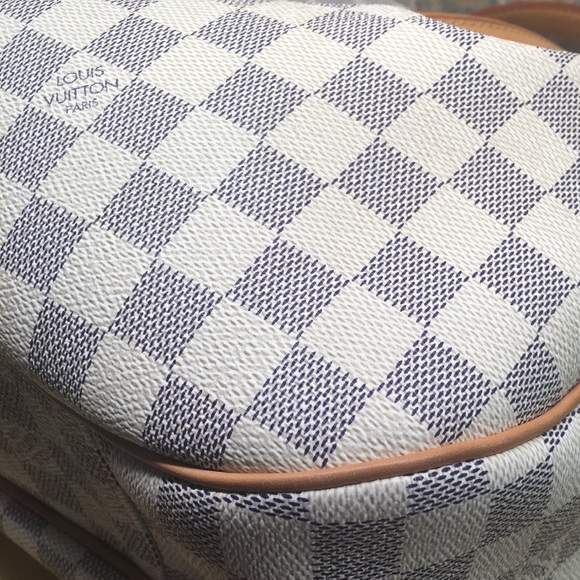 Additional photos of LV Evora MM - Picture 3 of 6