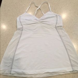 White lululemon tank