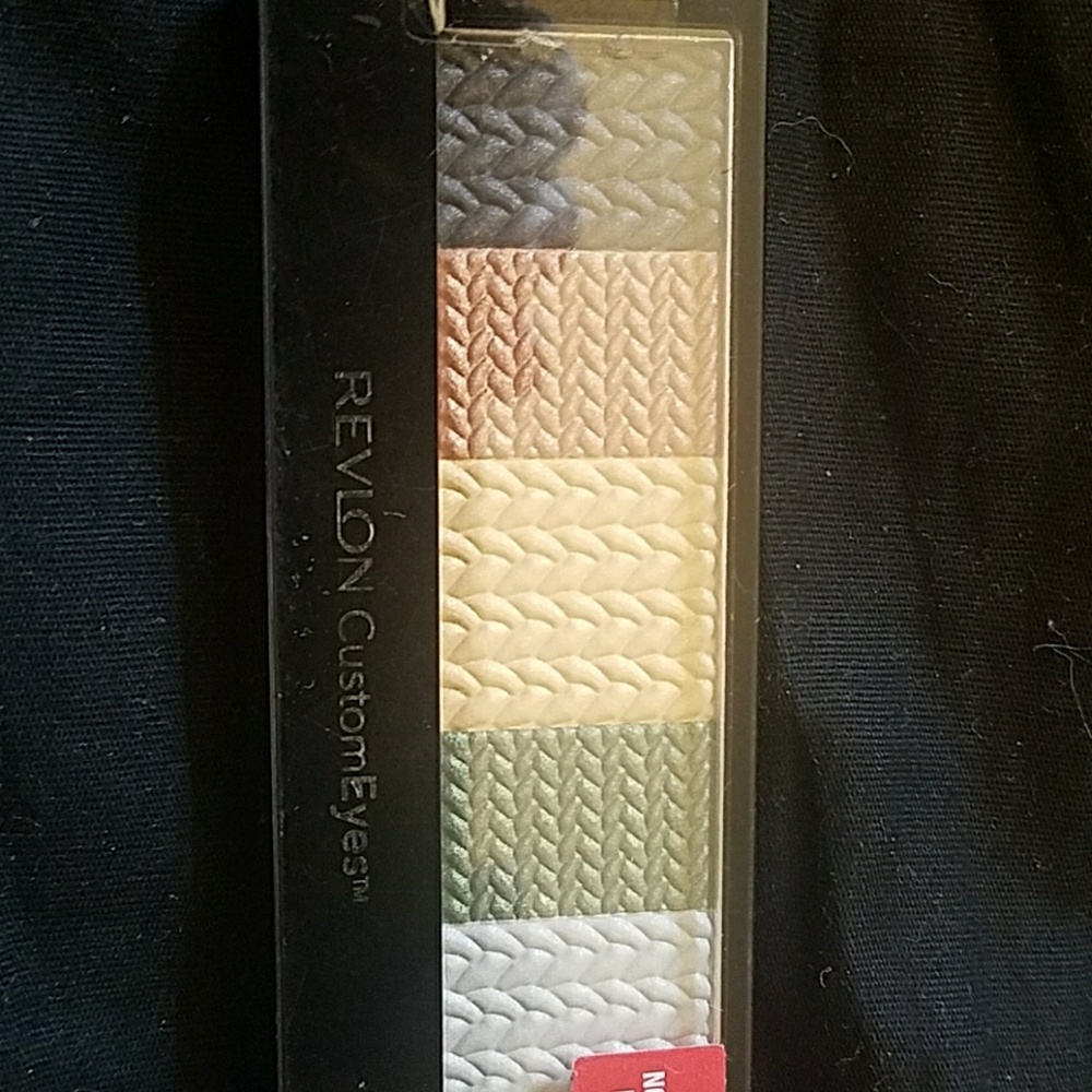 Eyeshadow bundle - Picture 4 of 5